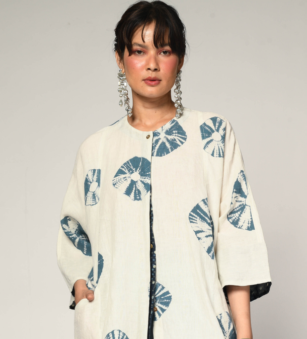 Bandhani Linen Bindi Shirt in light blue
