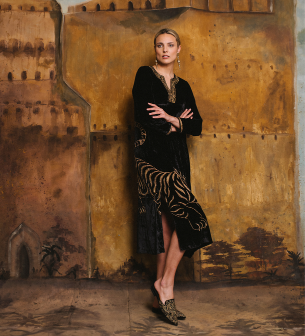 Noir Zardozi Tigress Caftan