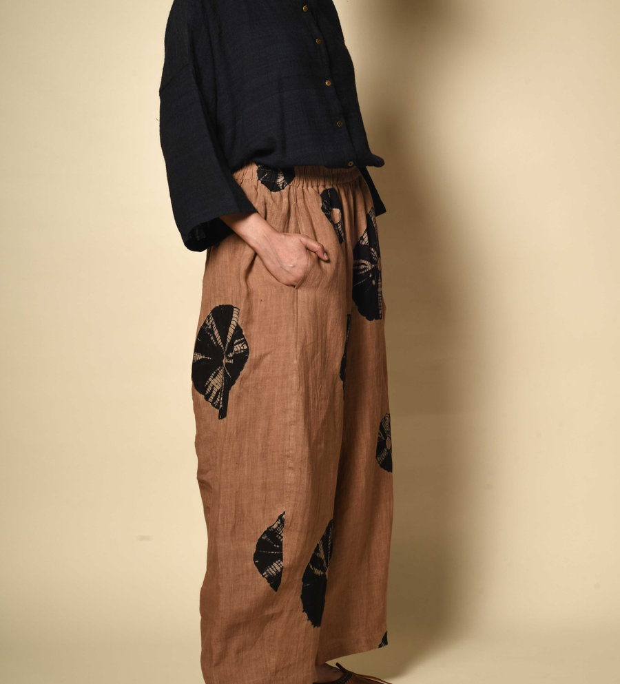Bandhani Linen Gol Pants in Camel
