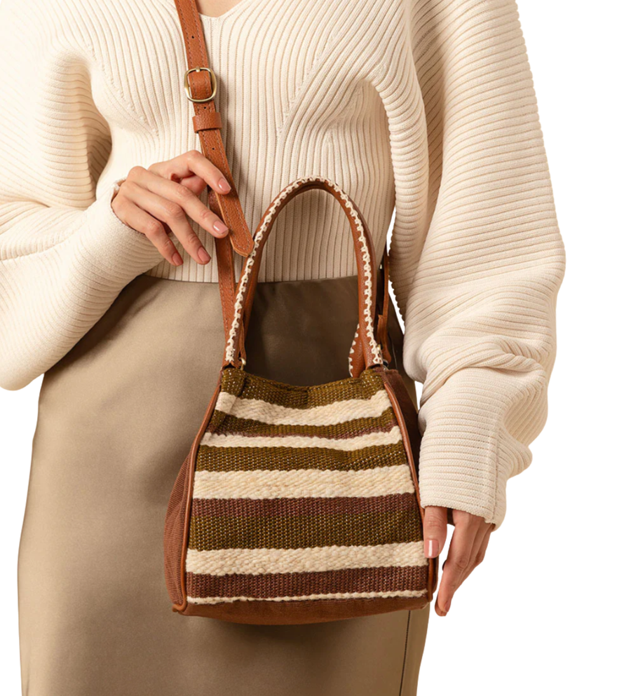 Flora Petite Tote-To-Crossbody