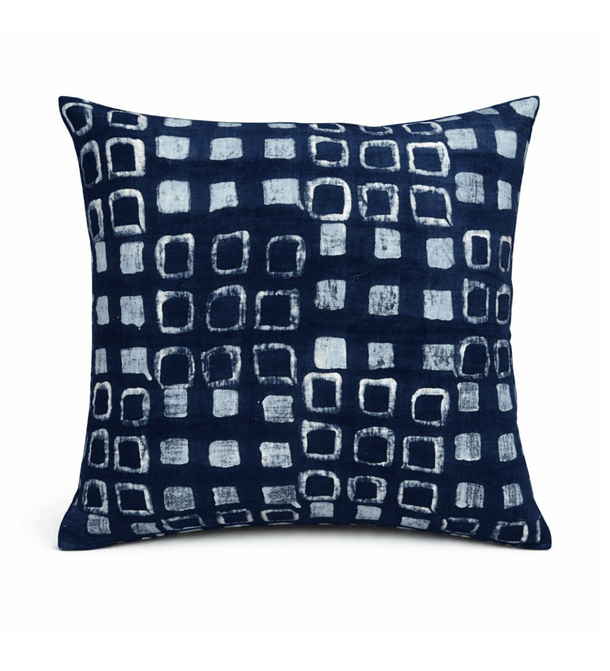 Dip Tie Cotton Pillow