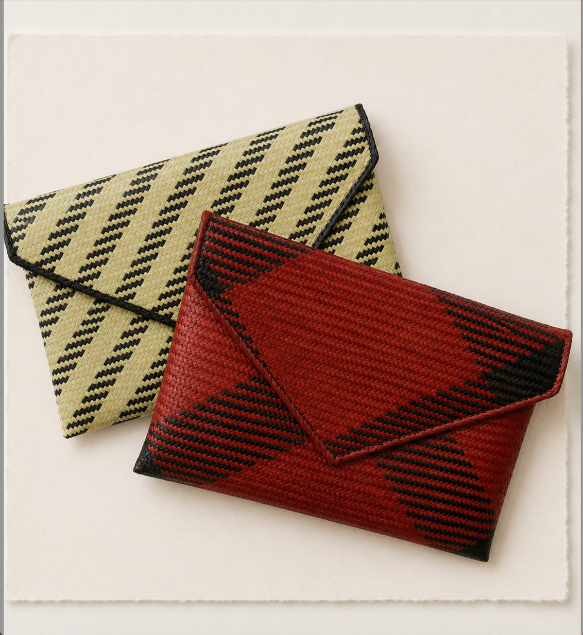 Fara Clutch
