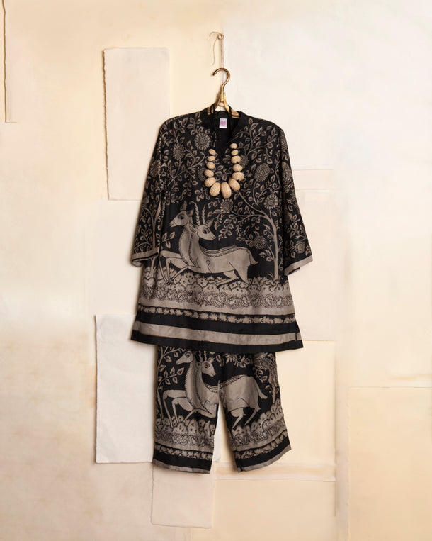 Trishna Silk Set in Black